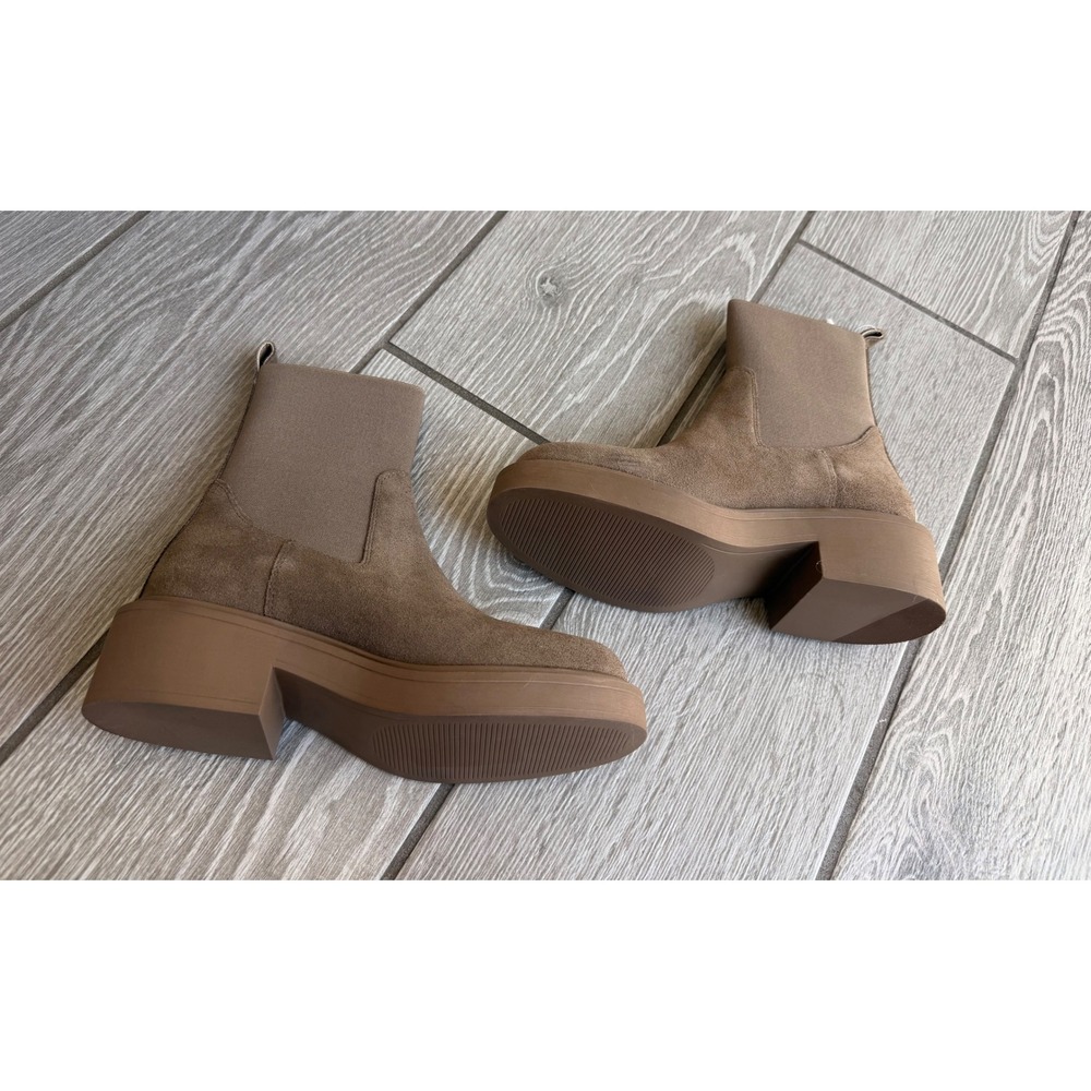 Blondo Frankie Taupe Suede Waterproof Chelsea Earthy Tone Boots Womens 8.5 M NEW